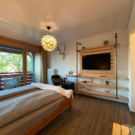 Doppelzimmer Mit Bad & Balkon Simmersfeld Esterno foto