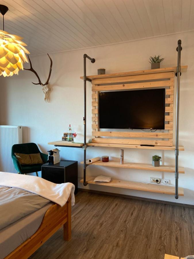 Doppelzimmer Mit Bad & Balkon Simmersfeld Esterno foto